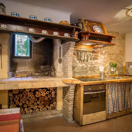 Authentic Kimonka Apartment Klimno